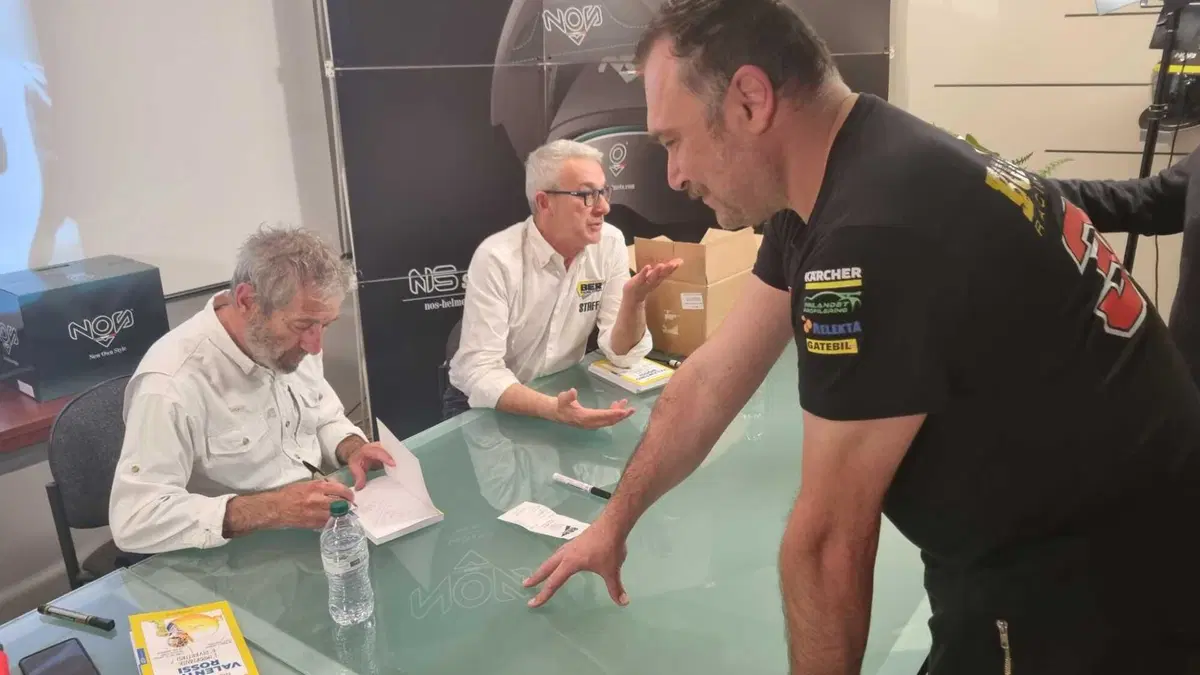 Serata BER, a Modena, per presentare il mio libro (12)
