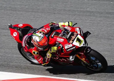 SBK 2023. GP di Spagna. Alvaro Bautista è il più veloce nelle libere a Barcellona