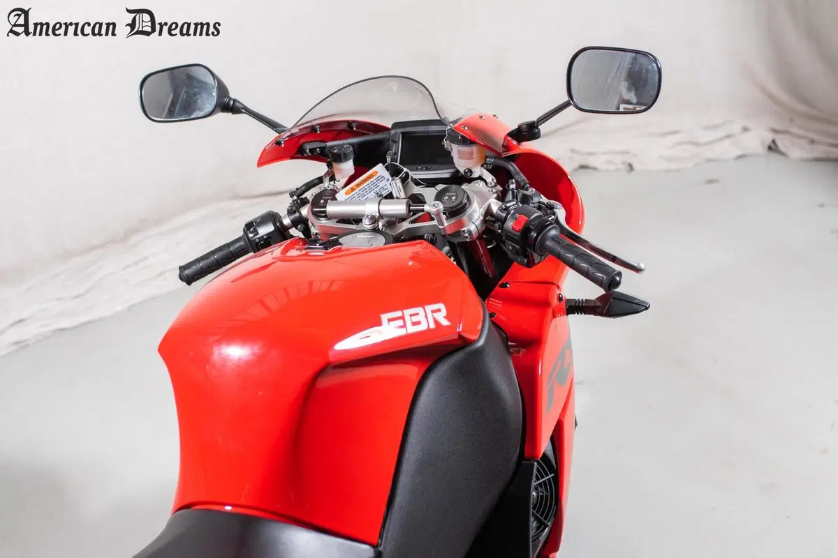 EBR - Erik Buell Racing 1190 RX (2014 - 15) (9)