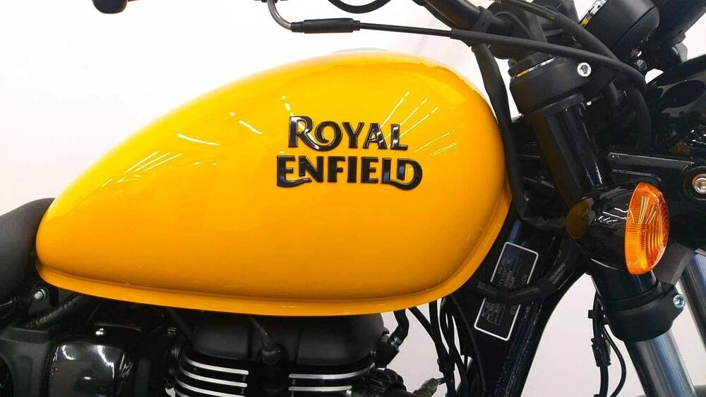 Royal Enfield Meteor 350 Fireball (2021 - 24) (4)