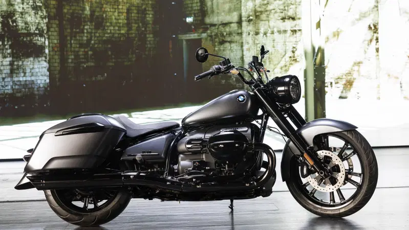 Nuova BMW R 18 Roctane: il quinto elemento [VIDEO]