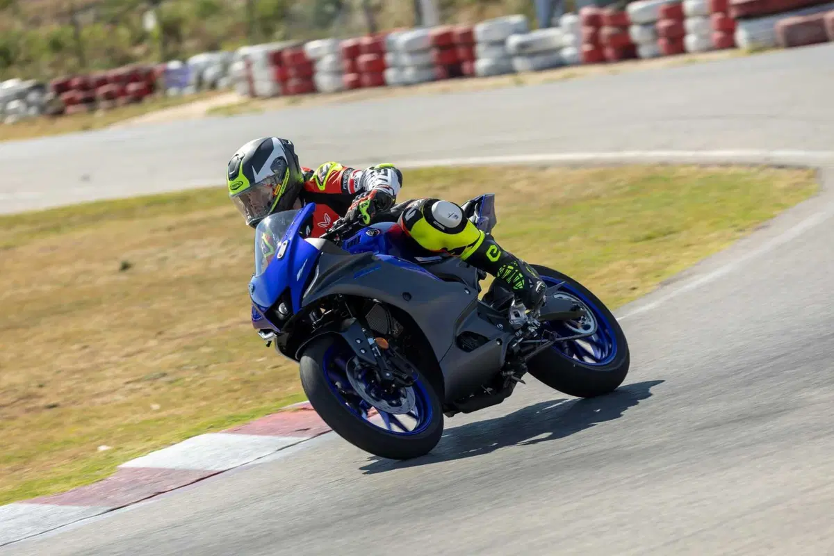 Yamaha R125 2023 TEST: divertente è dire poco (4)