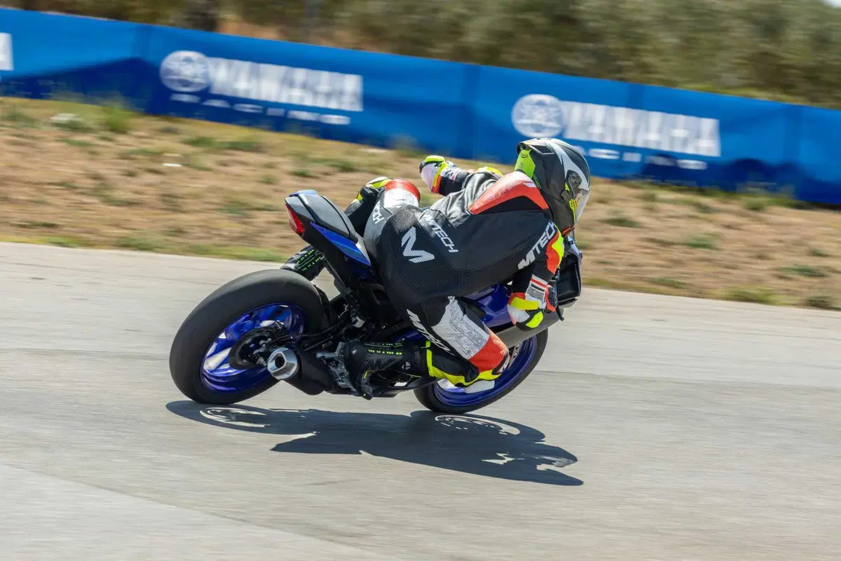 Yamaha R125 2023 TEST: divertente è dire poco (6)