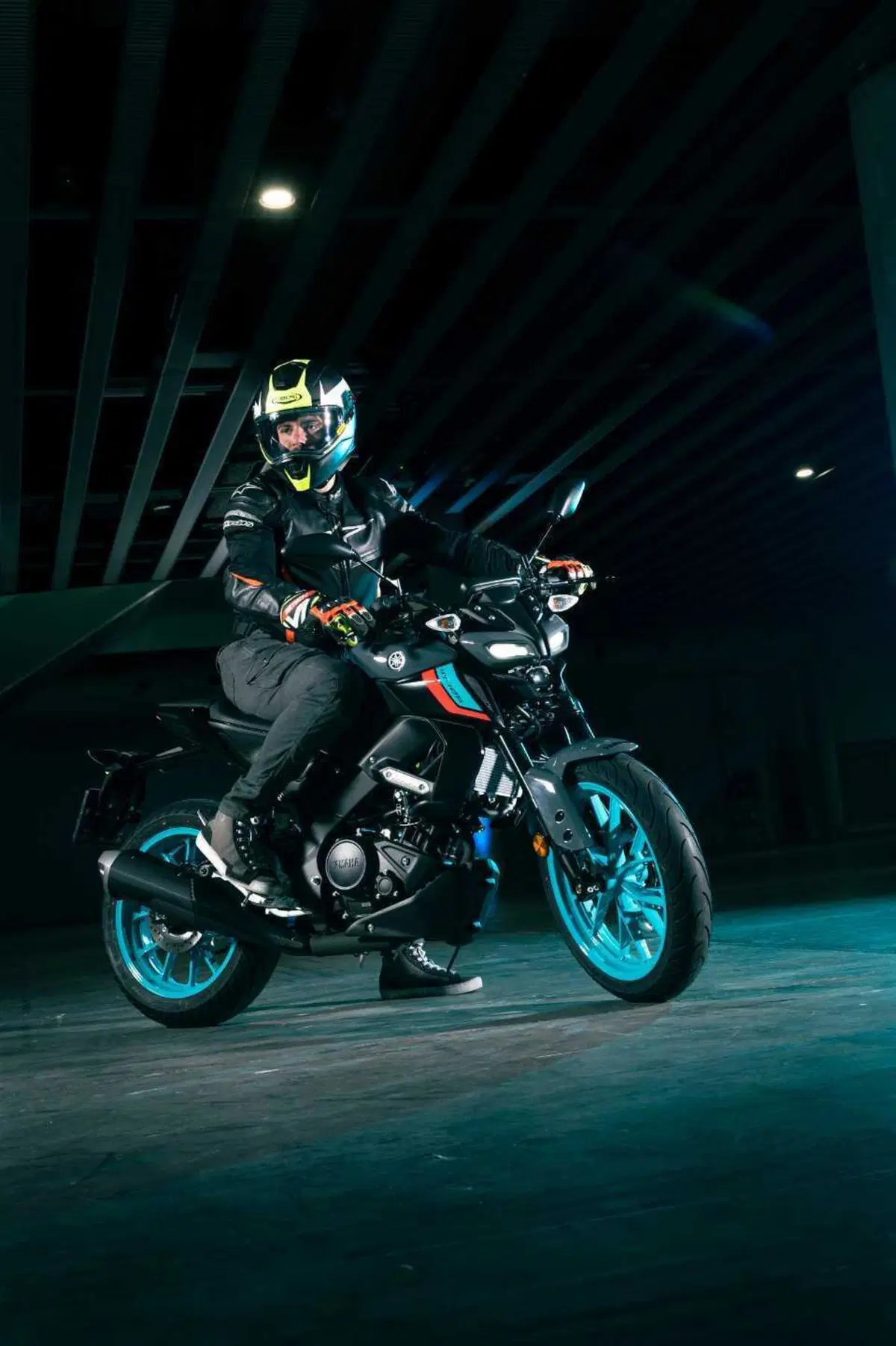 Yamaha MT-125 2023 TEST: la fun bike per i sedicenni [VIDEO] (14)