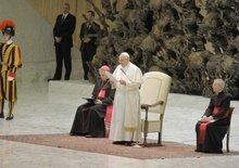 Papa Francesco: “I padri aiutino i figli, lasciando che si assumano le proprie responsabilità