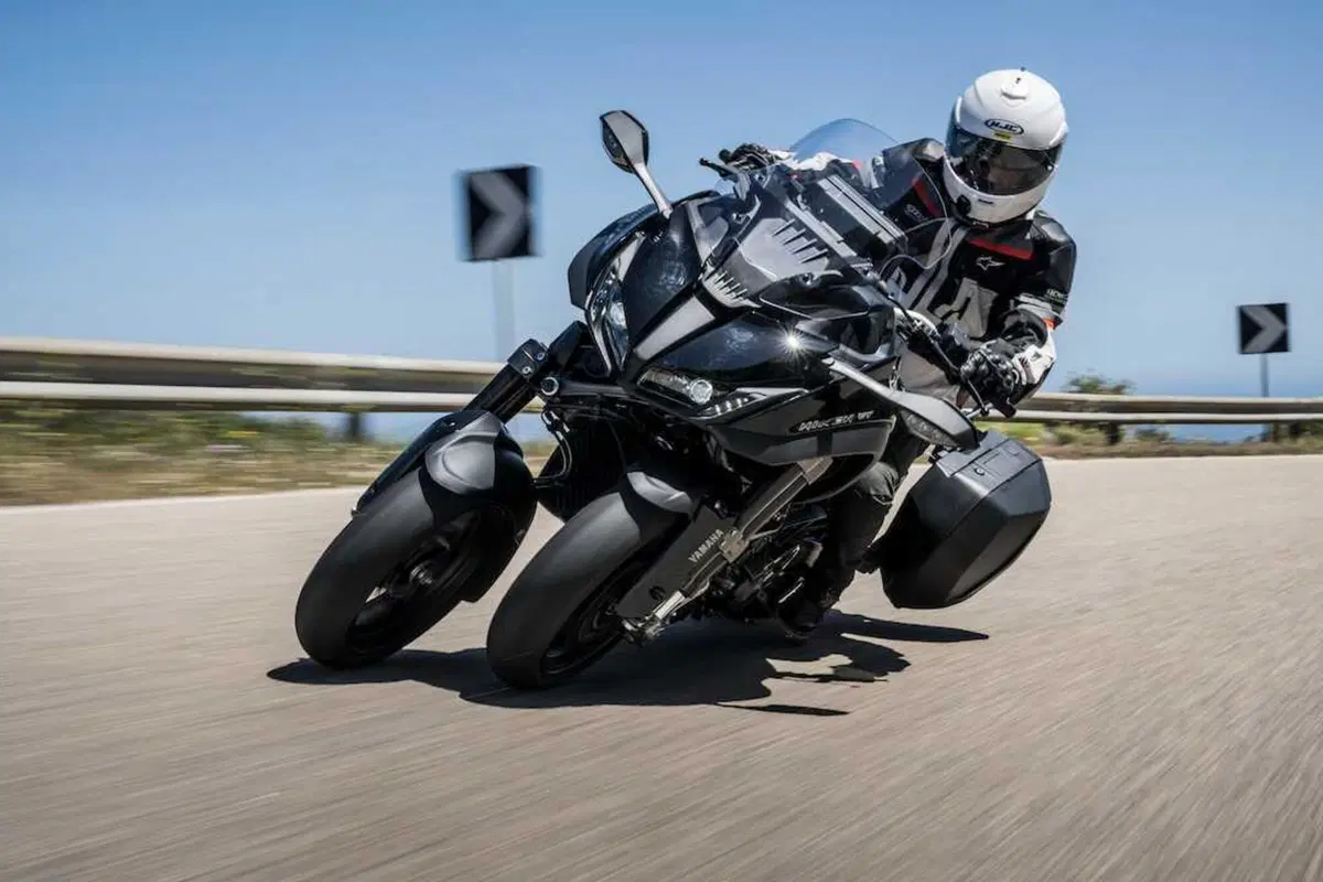 Yamaha Niken GT (7)