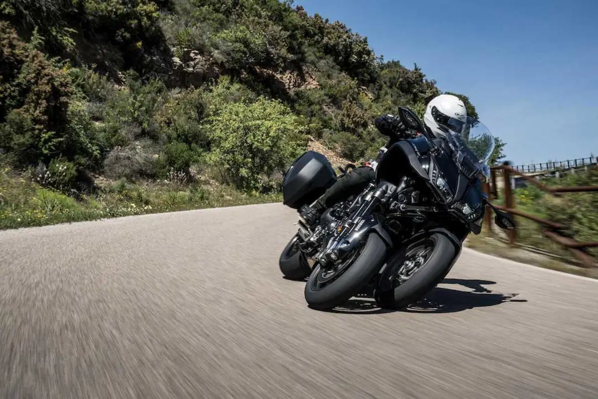 Yamaha Niken GT: Come lei...solo lei!
