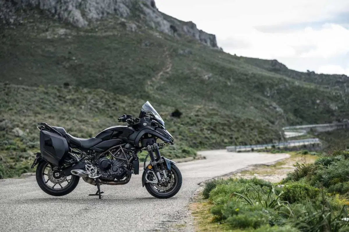 Yamaha Niken GT: Come lei...solo lei! (7)