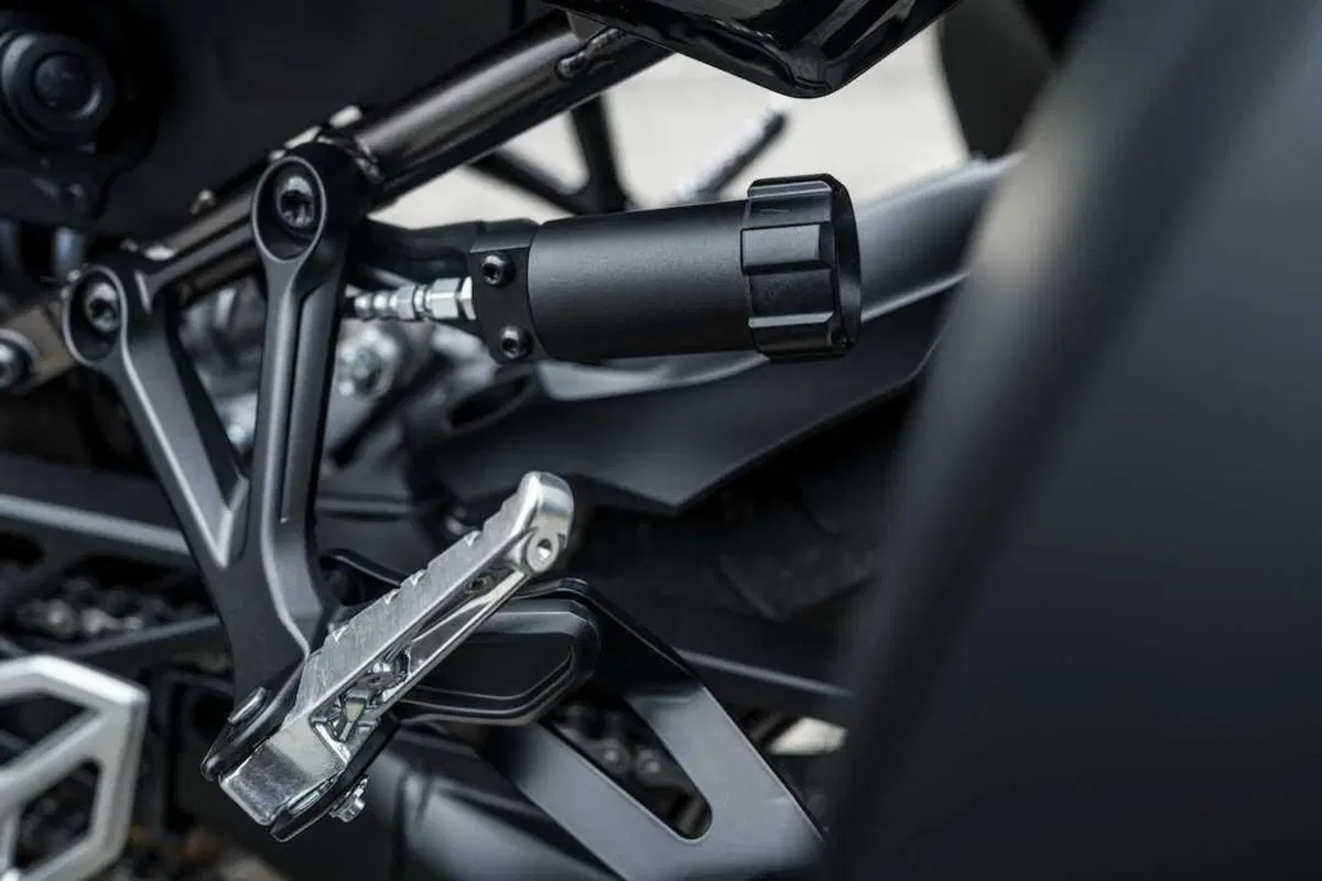 Yamaha Niken GT: Come lei...solo lei! (13)
