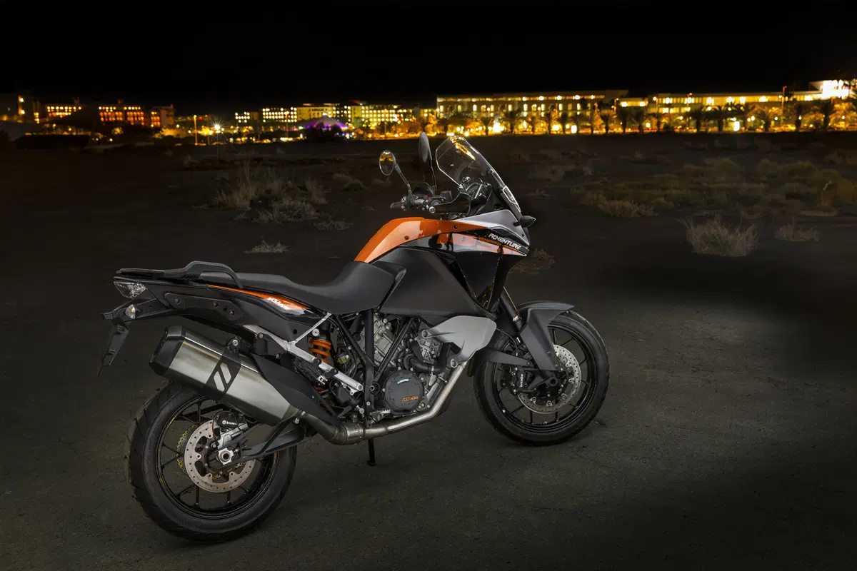 KTM 1050 Adventure (9)