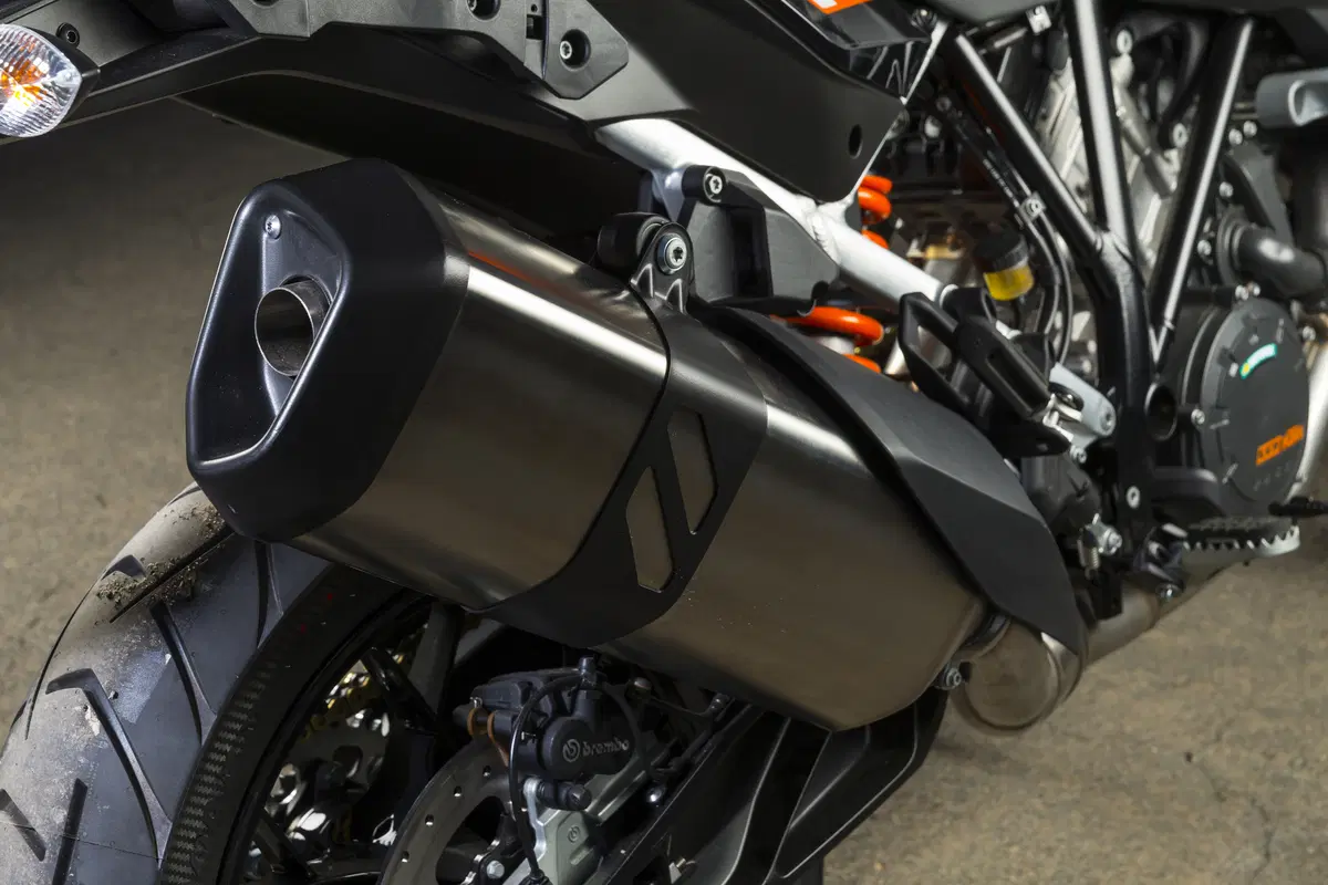 KTM 1050 Adventure (13)