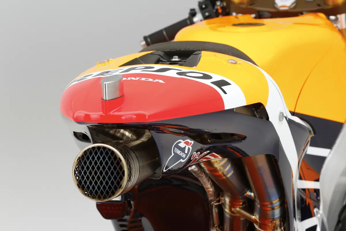 La moto di Marquez, Honda RC213V. Tutti i dati svelati (9)