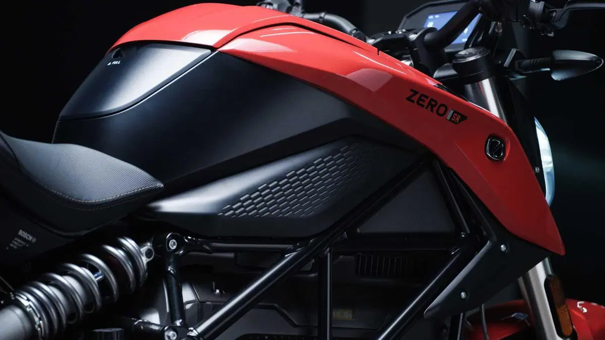 Zero SR SR (2015 - 25) (3)