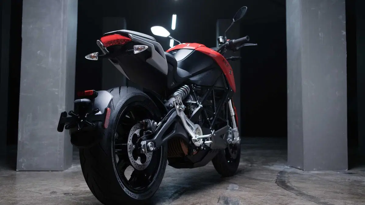 Zero SR SR (2015 - 25) (4)