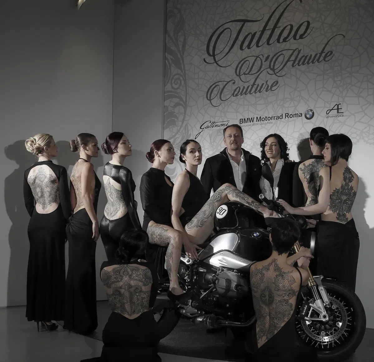 La BMW R nineT e il  Tattoo d’Haute Couture a Roma