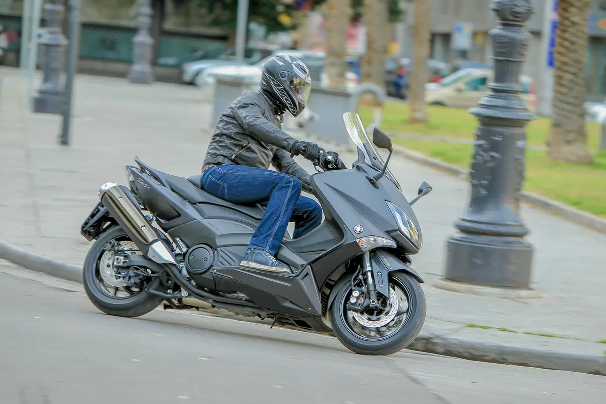Yamaha TMAX 2015 