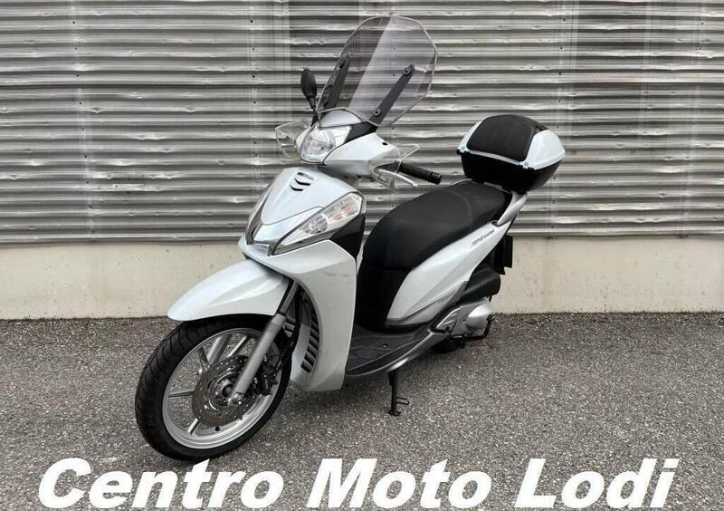 Honda SH 300 i ABS (2013 - 14), prezzo e scheda tecnica 