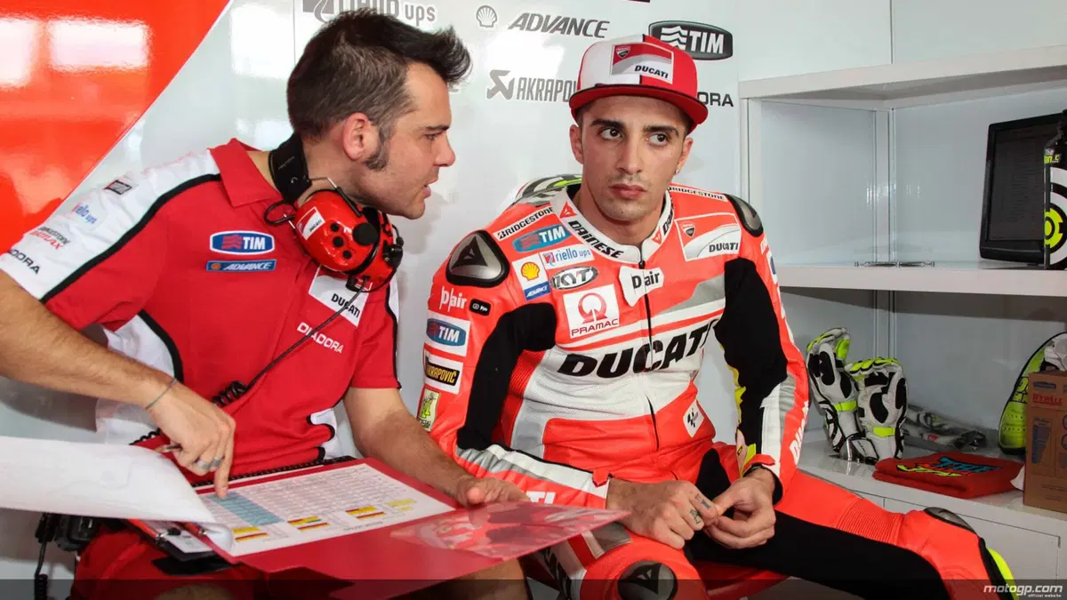 MotoGP. Test di Sepang, Day 1. Rossi è il più veloce della mattinata (26)