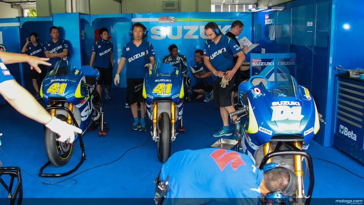 MotoGP. Test di Sepang, Day 1. Rossi è il più veloce della mattinata (6)