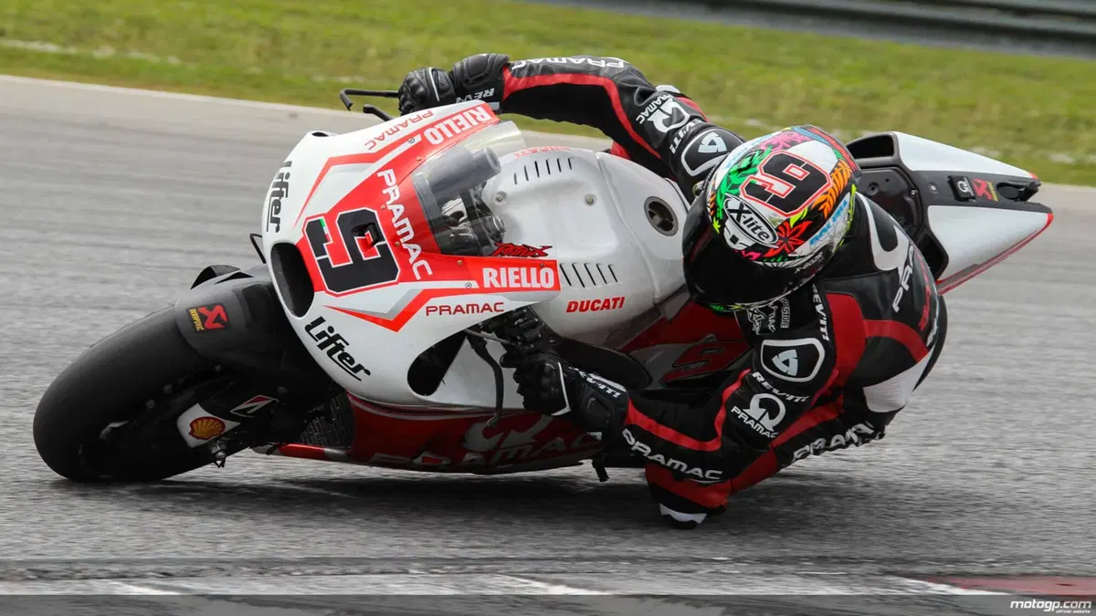 MotoGP. Test di Sepang, Day 1. Rossi è il più veloce della mattinata (12)
