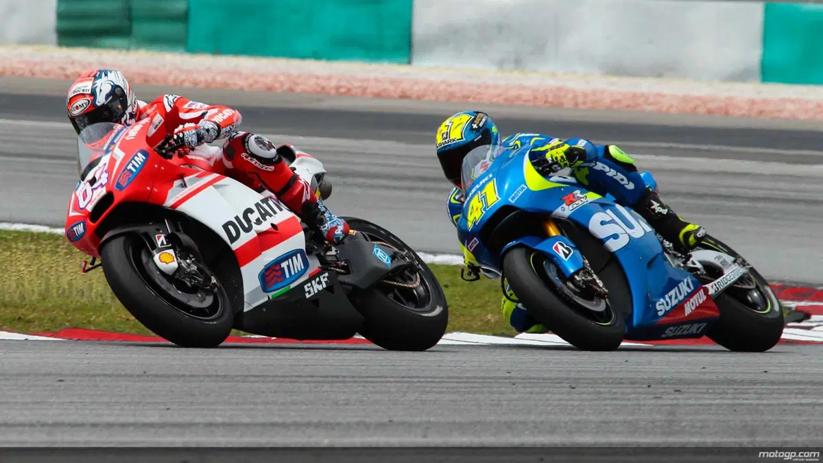 MotoGP. Test di Sepang, Day 1. Rossi è il più veloce della mattinata (10)
