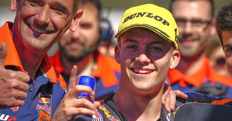 MotoGP 2023. GP di Francia a Le Mans. Moto3: vince Holgado, che tempi sul giro! Primo italiano Nepa, caduto Migno