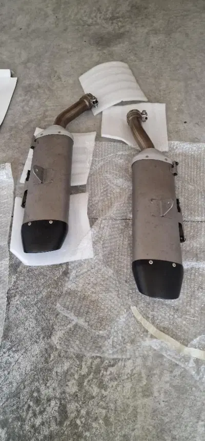 accessori R1 modello 2008/20010 come nuovo Yamaha