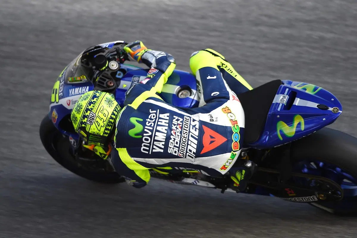 MotoGP. Test a Sepang, Day 2. Rossi: "Rallentato dal chattering" (3)