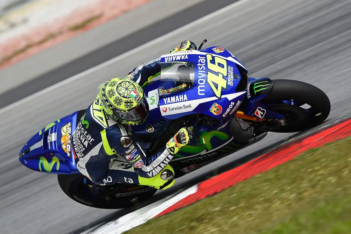 MotoGP. Test a Sepang, Day 2. Rossi: "Rallentato dal chattering" (4)
