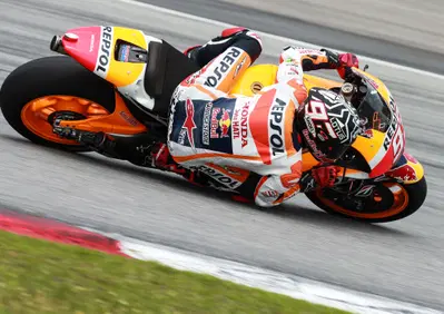 MotoGP. Test Sepang, Day 2. Pernat: Yamaha meglio di Honda