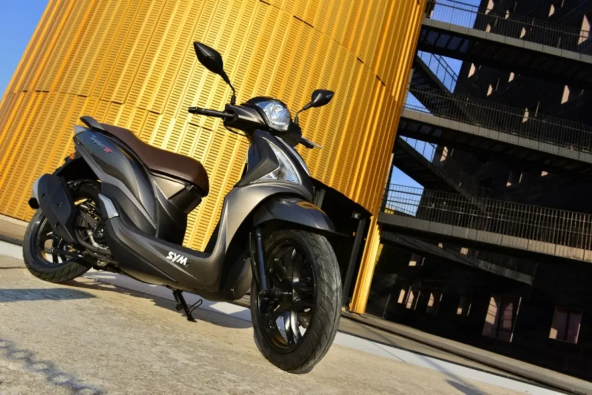 Sym Maxsym 600 Maxsym 600 (2015 - 17) (18)