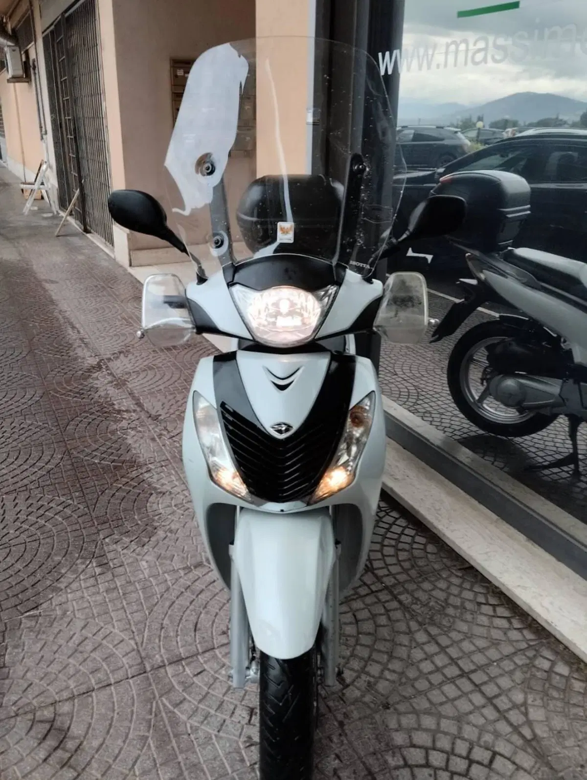 Honda SH 150i (2009 - 12)