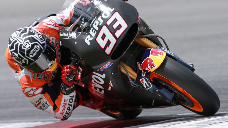 MotoGP. Test a Sepang, Day 2. Marquez: &quot;Abbiamo bisogno di pi&ugrave; grip al posteriore&quot;