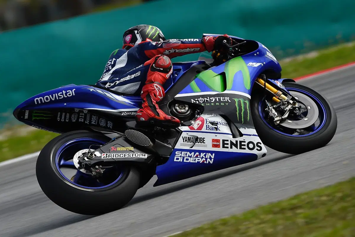 Test Sepang day 2, Jorge Lorenzo: “L’obiettivo è migliorare ancora” (4)