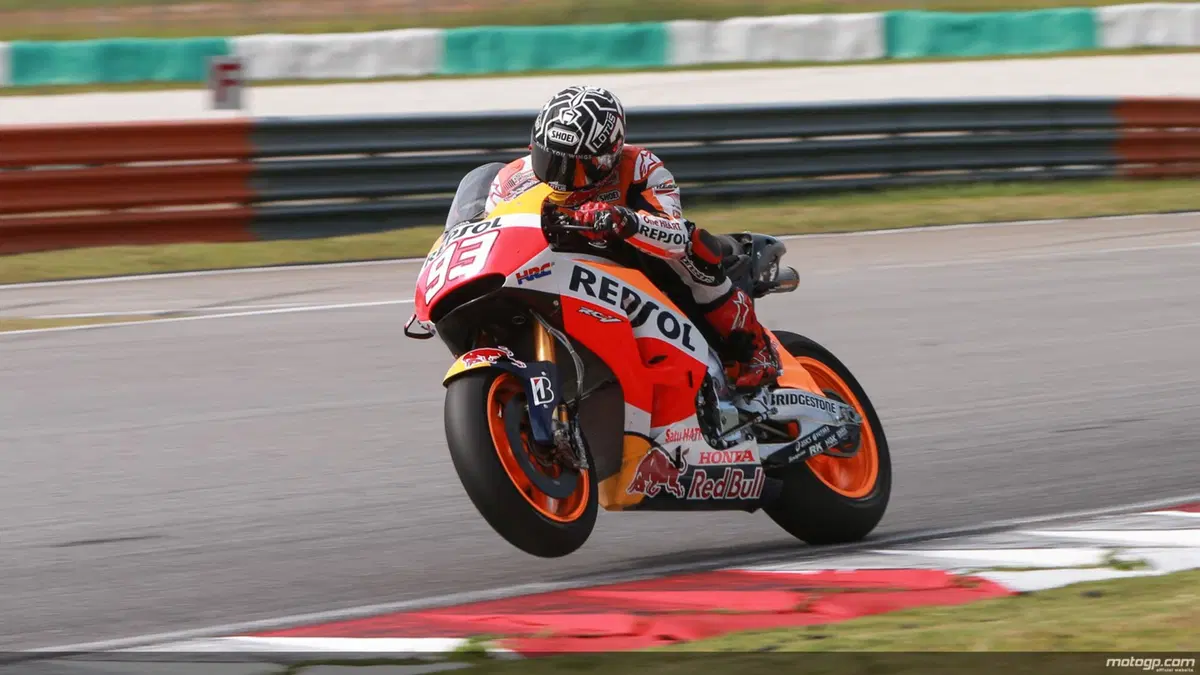 MotoGP. Test Sepang, Day 3. Marquez segna il miglior tempo della mattinata (2)