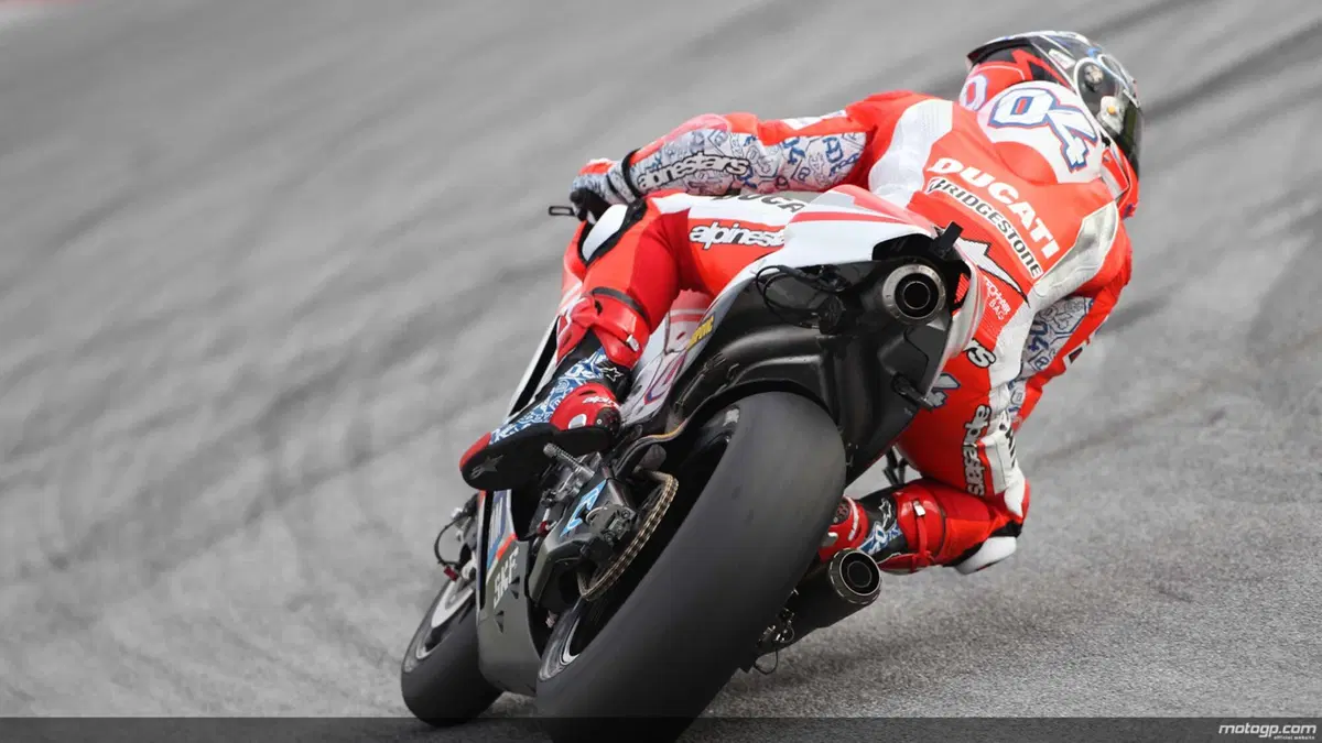 MotoGP. Test Sepang, Day 3. Marquez segna il miglior tempo della mattinata (7)