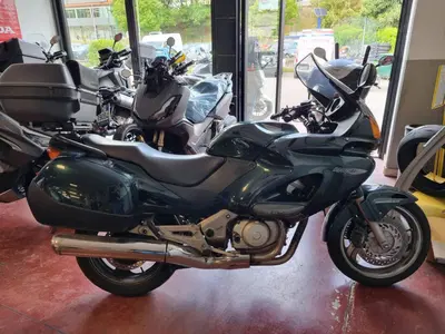 Honda Deauville 650 (2002 - 05) usata