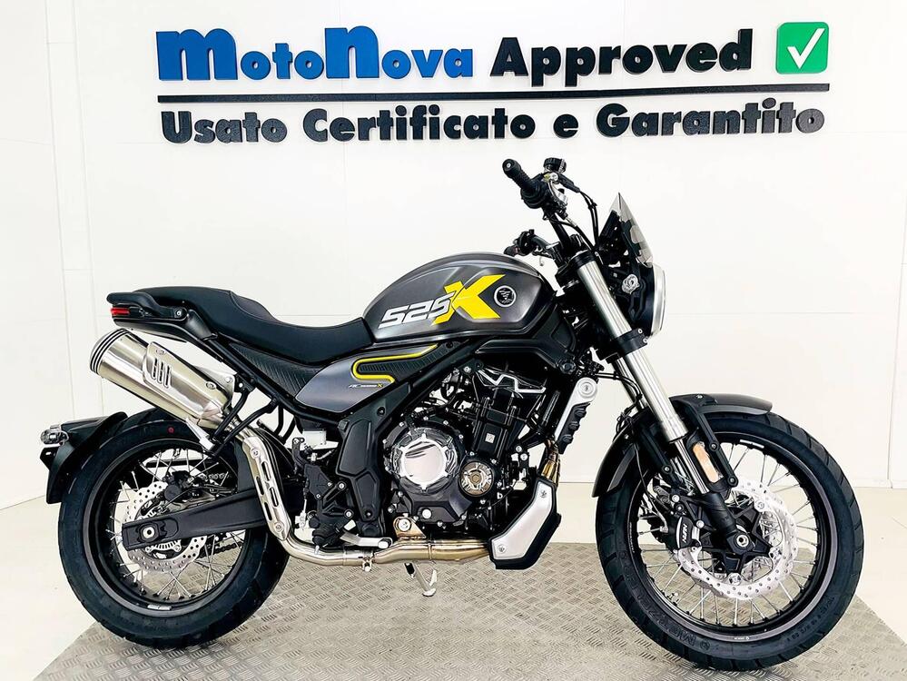 Voge Trofeo 525ACX Scrambler (2023 - 24) (4)