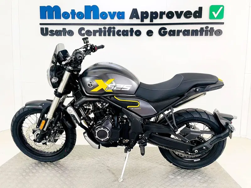 Voge Trofeo 525ACX Scrambler (2023 - 26) (2)
