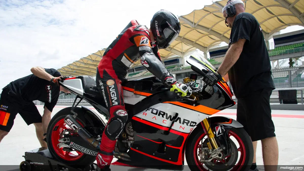 MotoGP. Test Sepang, Day 3. Marquez segna il miglior tempo della mattinata (23)