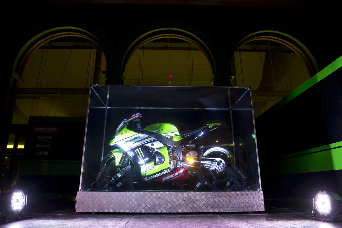 Kawasaki Motocard Superbike: la presentazione della squadra (video) (4)