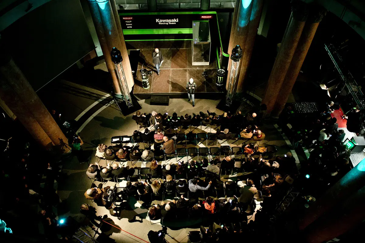 Kawasaki Motocard Superbike: la presentazione della squadra (video) (2)