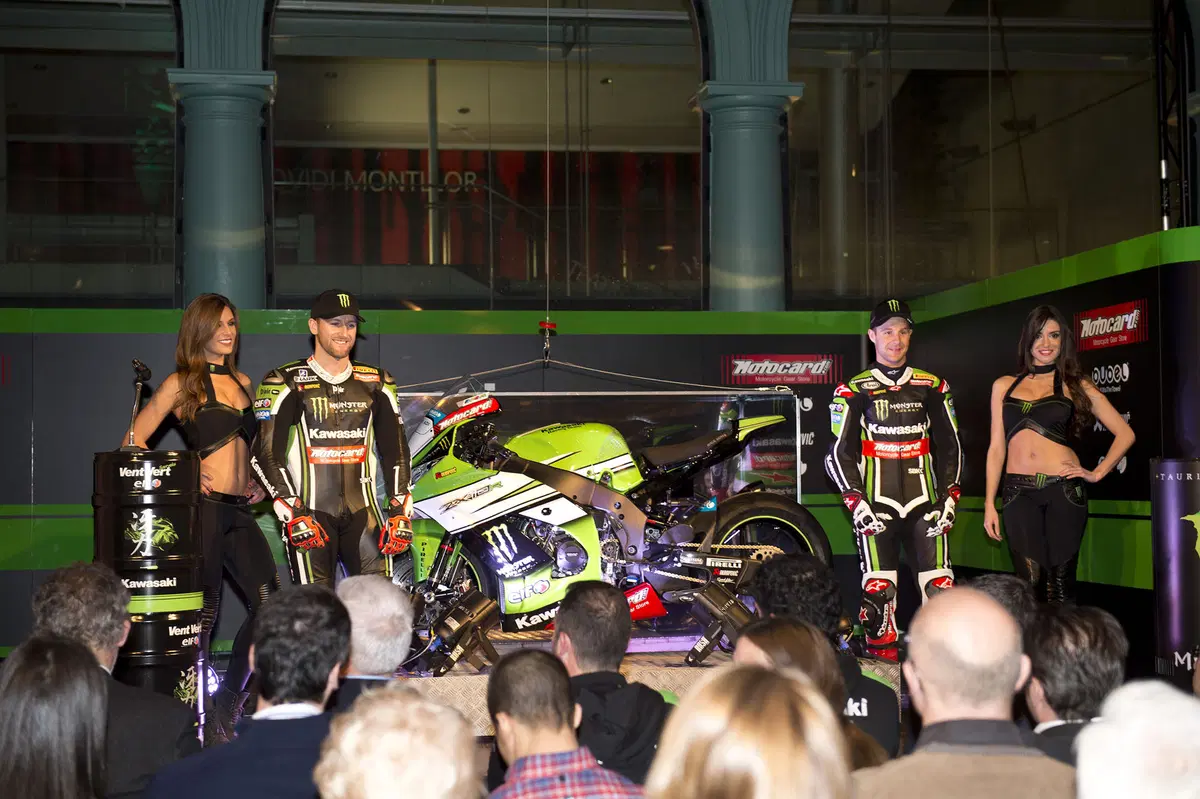 Kawasaki Motocard Superbike: la presentazione della squadra (video) (6)