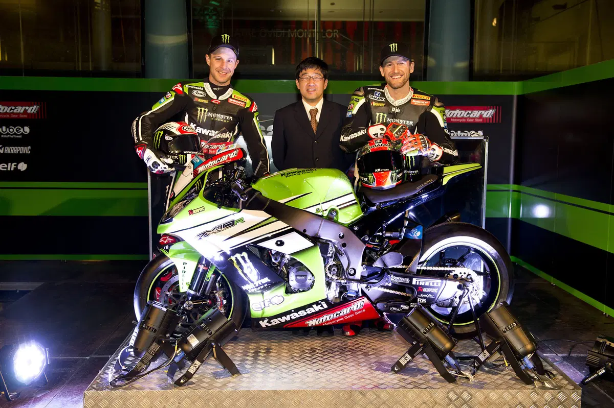 Kawasaki Motocard Superbike: la presentazione della squadra (video) (8)