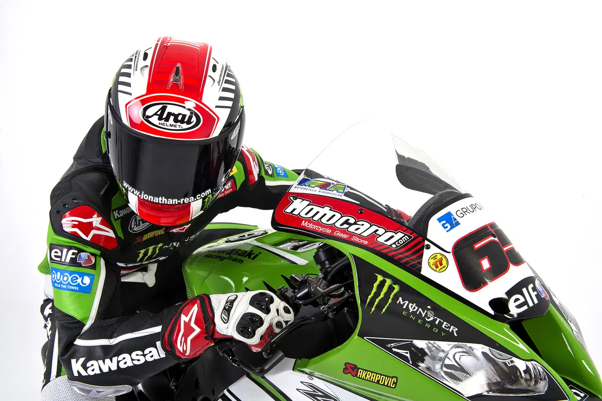 Kawasaki Motocard Superbike: la presentazione della squadra (video) (12)