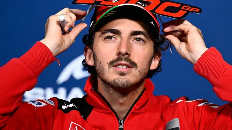 MotoGP 2023. Pecco Bagnaia e le parole di Herv&eacute; Poncharal: "Non volevo creare polemiche. D'ora in poi parler&ograve; solo di sport"