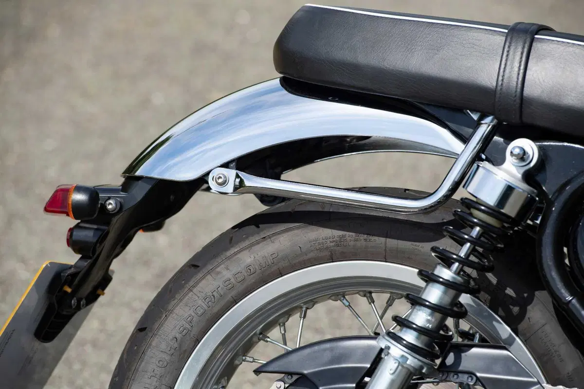 BSA Gold Star 650 TEST: torna la leggenda (6)