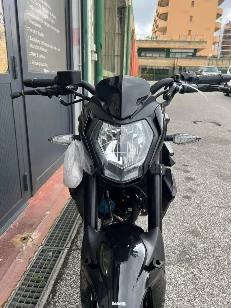 Benelli BN 125 (2021 - 25) (3)