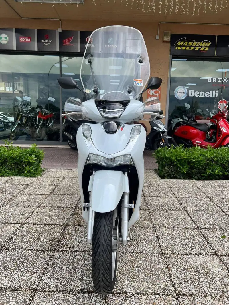 Honda SH 150i (2017 - 19) (3)