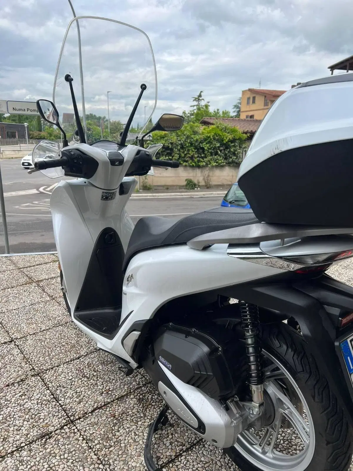 Honda SH 150i (2017 - 19) (9)